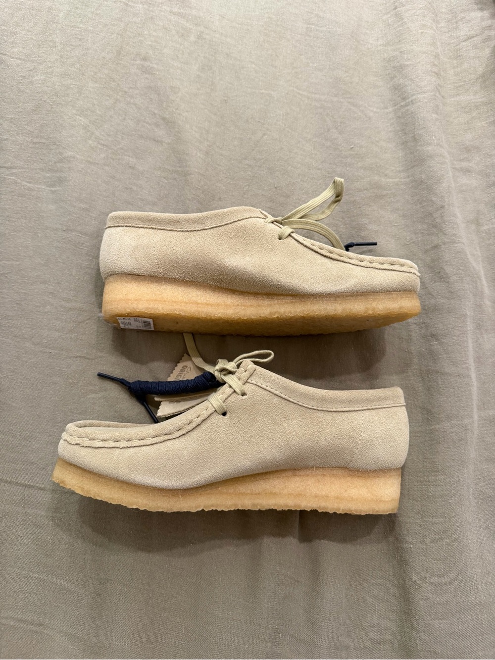 Clark’s Wallabee Shoes - Maple Suede - Picture 5 of 6